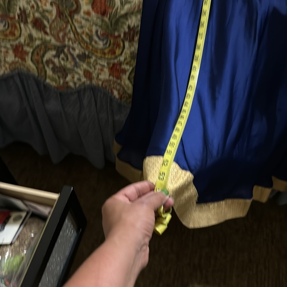 Silk grown - Picture 7 of 9